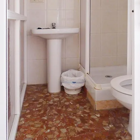 San Miguel By Croma 埃斯特波纳